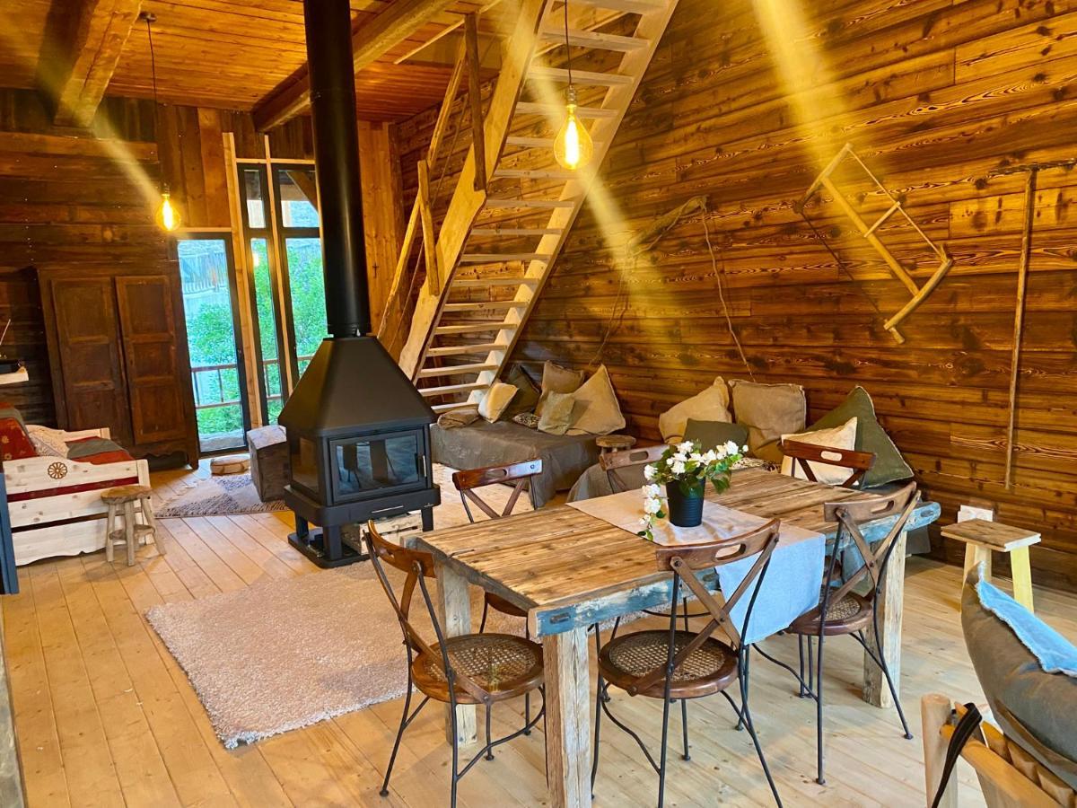 Authentique Grange Savoyarde Villa Albiez Montrond Bagian luar foto